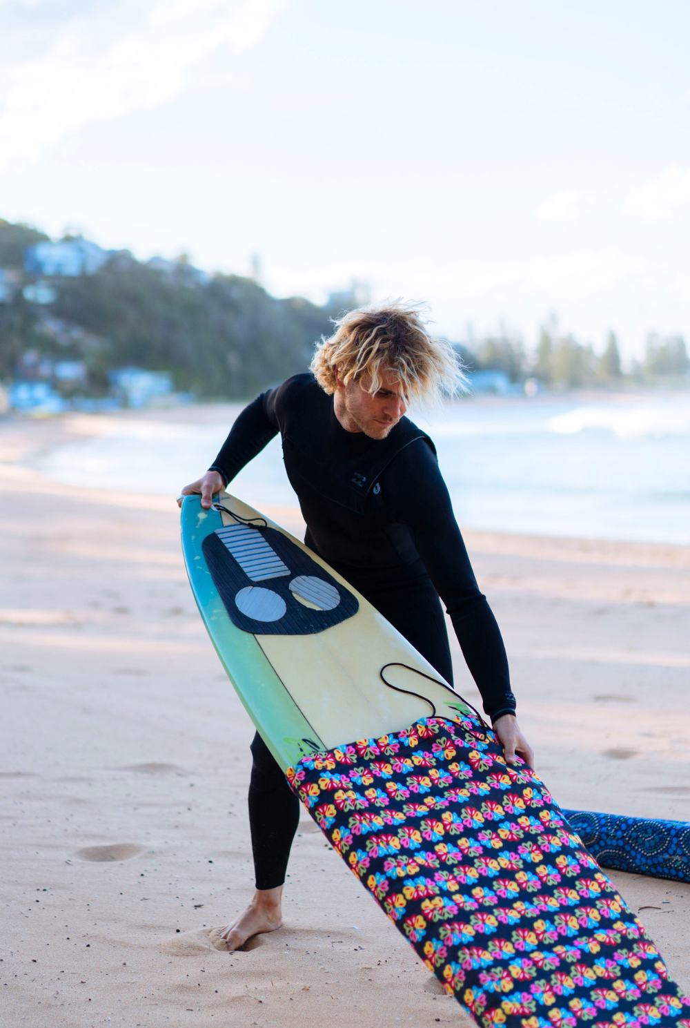 Alien Flower Love - Short Boardsox Surfboard Cover